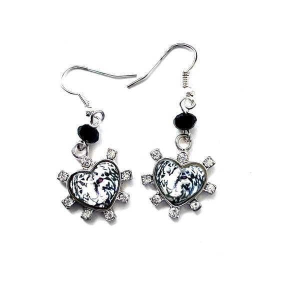 Tiger Inspired EARRING with Simulated Crystals - Picture 2 of 3